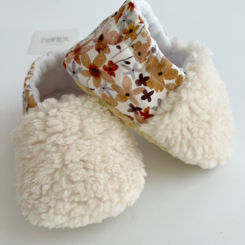 Slippers Flowers