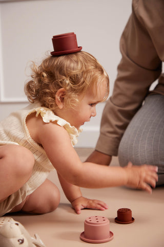 FILIBABBA - Silikon Stapelkoppar Rosa - Roligt & Lärande för Spädbarn 🌟