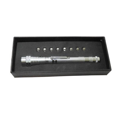 Telescopic LED-Taschenlampe – Ausziehbar bis 50 cm & Magnet