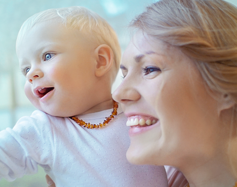 Amberos - HONEY Baltic Amber Baby Necklace