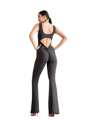 1500 - Spanish Scrunch Butt Jumpsuit - Flattering Elegance ✨