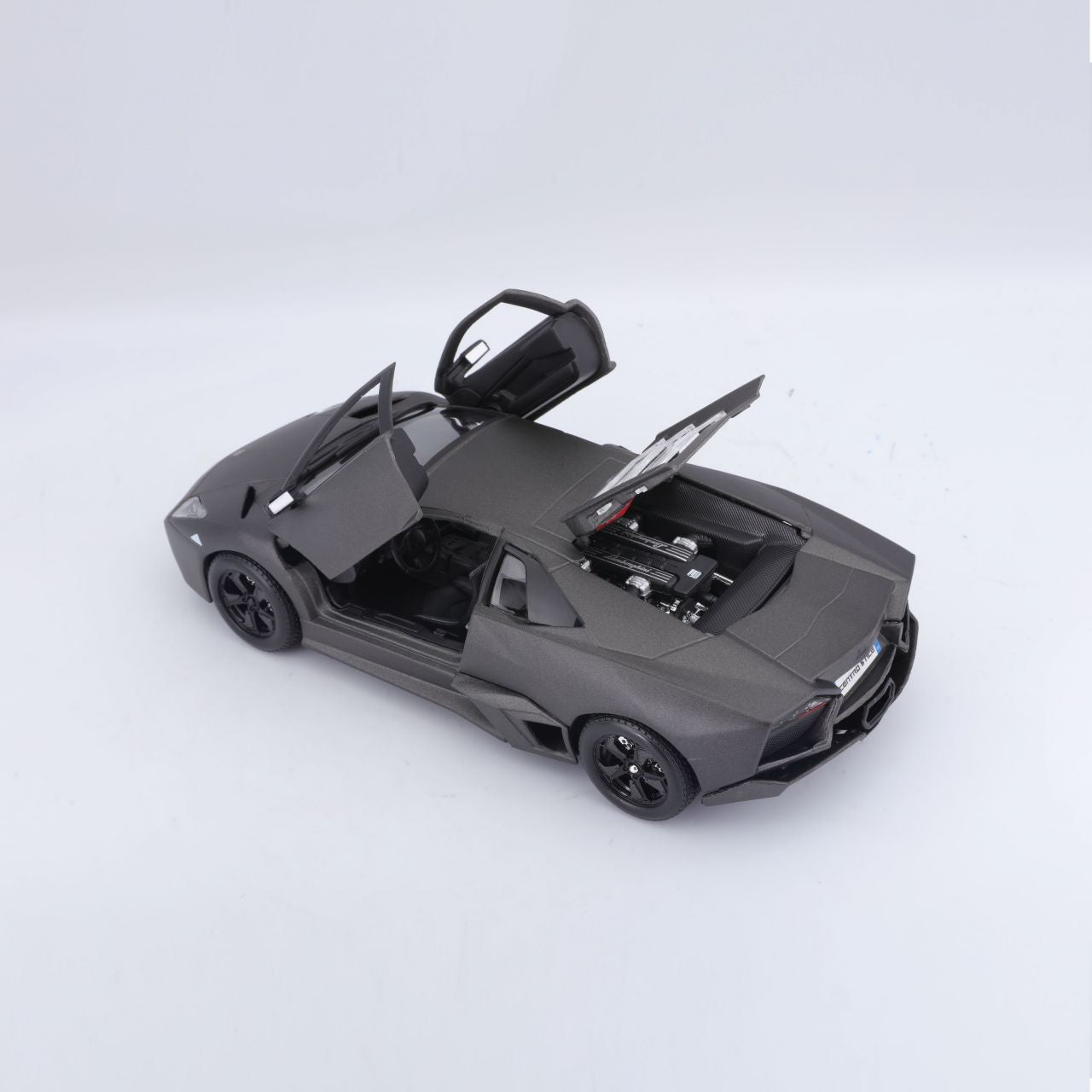 Lamborghini Reventon 1/24 grau