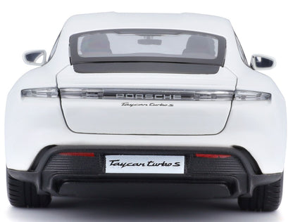 Porsche Taycan Turbo S 1/24 weiss