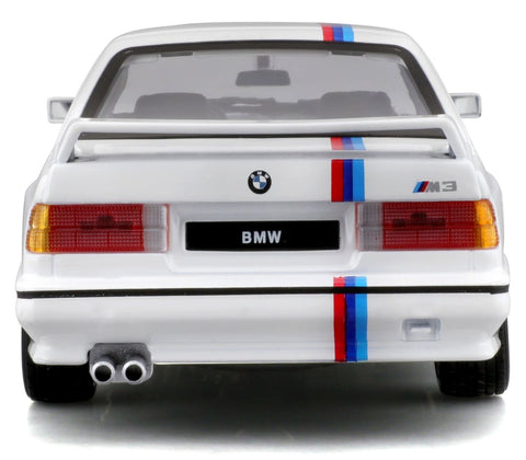 BMW M3 (E30) 1988 1/24 weiss