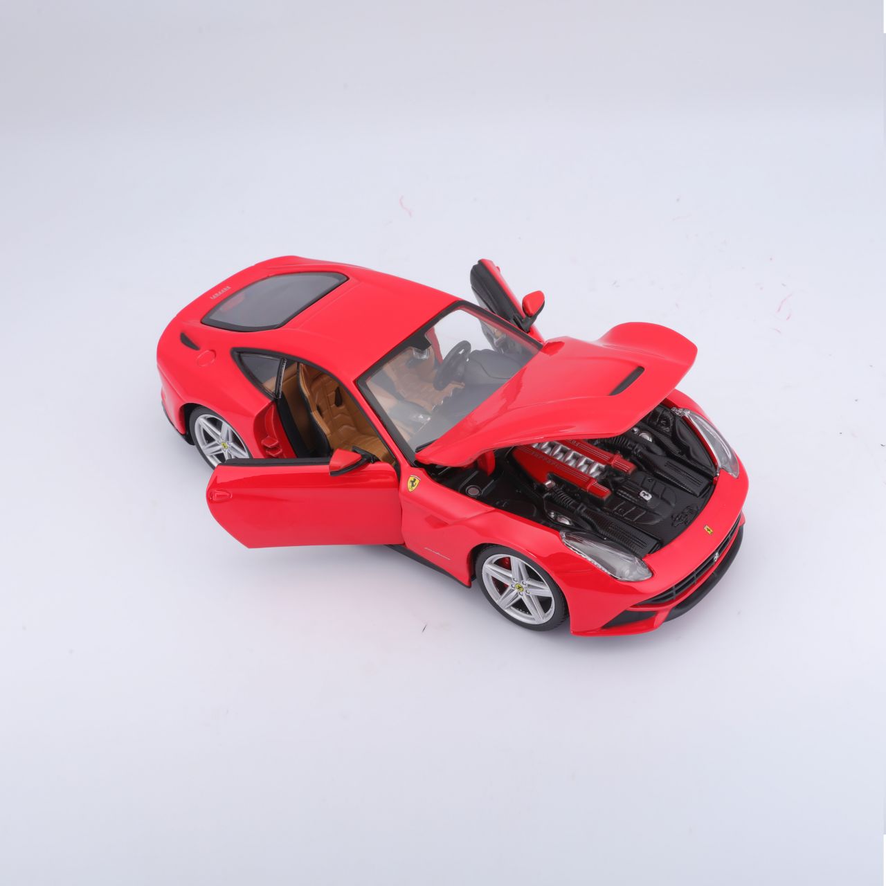 Ferrari R&P F12 Berlinetta 1/24 rot