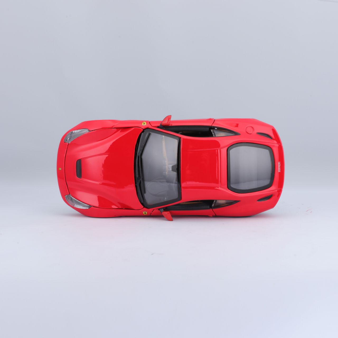 Ferrari R&P F12 Berlinetta 1/24 rot