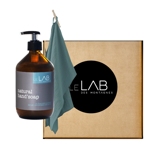 Le Lab Des Montagnes - Blue-Green Liquid Natural Soap - Revitalize Your Skin with Nature! 🌊🍃