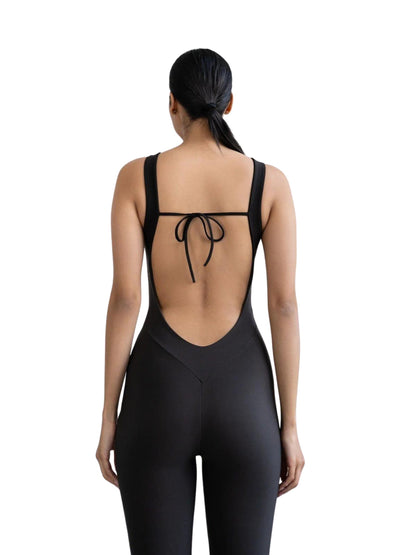 1600 - Combi intégrale - Élégant et Chic ✨🖤