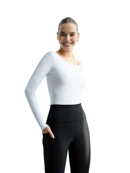 FashionFit - Hvit Langermet Topp - Perfekt for Bevegelse ✨🧘‍♀️