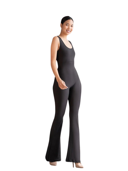 1500 - Spanish Scrunch Butt Jumpsuit - Flattering Elegance ✨
