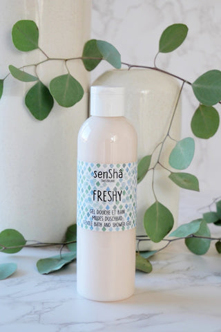 🌸 SenSha-Cosmetics : Adoptez des soins doux avec Freshy Gel Douche et Bain Liquide ! 🌿