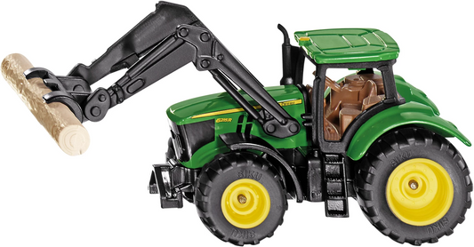 John Deere mit Baumstamm-