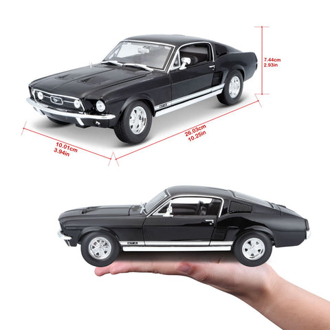 Ford Mustang 1967 1/18 schwarz