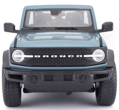 Ford Bronco Badlands 2021 1/18 blau