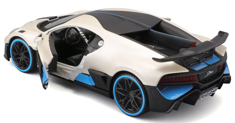 Bugatti Divo 1/24 weiss metallic