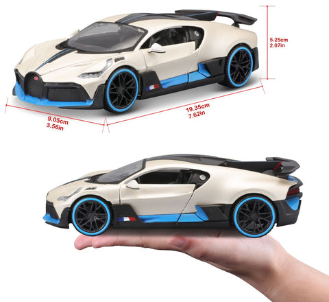 Bugatti Divo 1/24 weiss metallic