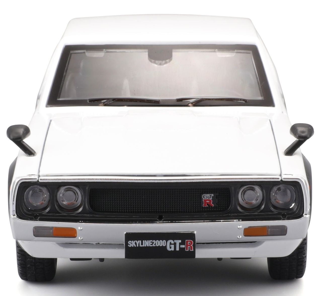 Nissan Skyline 2000 GT-R 1973 (KPGC110) 1/24 weiss