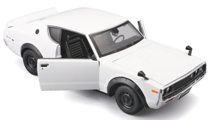 Nissan Skyline 2000 GT-R 1973 (KPGC110) 1/24 weiss