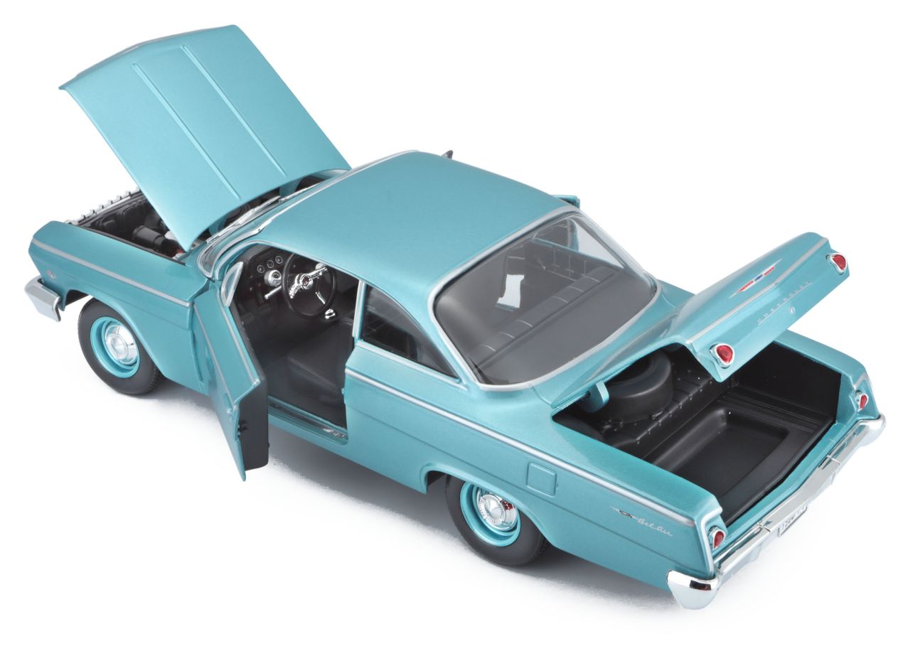 Chevrolet Bel Air 1962 blau 1/18