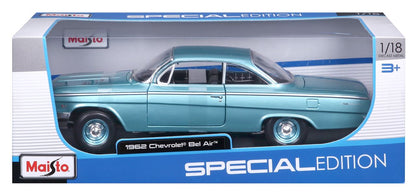 Chevrolet Bel Air 1962 blau 1/18