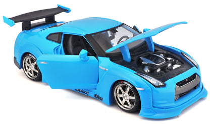 Nissan GT-R 1/24 blau