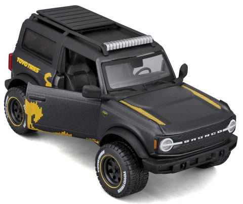 Ford Bronco Badlands 2021 1/24 grau