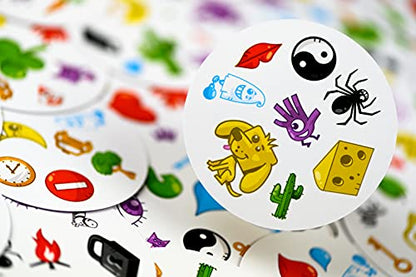 Asmodee | Zygomatic | Dobble | Familienspiel | Kartenspiel | 2-8 Spieler | Ab 6+ Jahren | 15+ Minuten | Deutsch