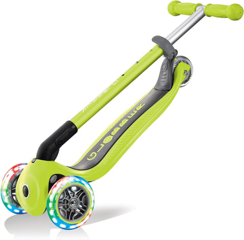 Globber Mini Scooter | Primo Foldable Lights | Anodized T-Bar | Limettengrün