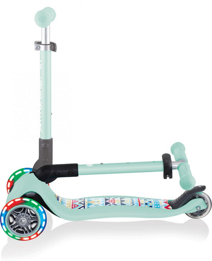 Globber Mini Scooter | Junior Foldable Fantasy Light | Mint