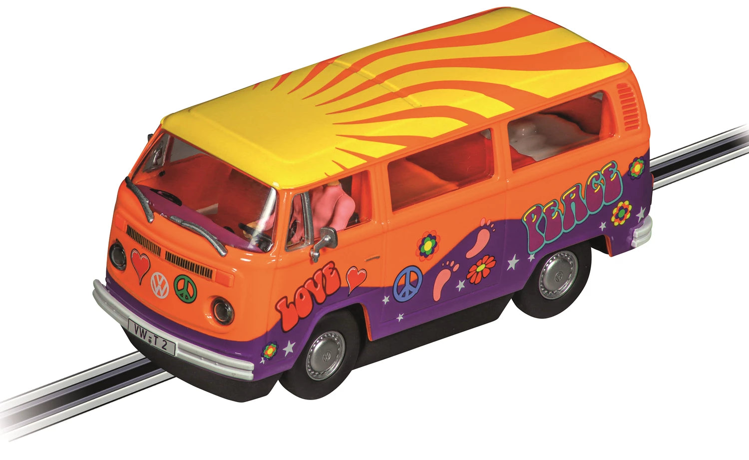 D132 VW Bus T2b Peace and Love