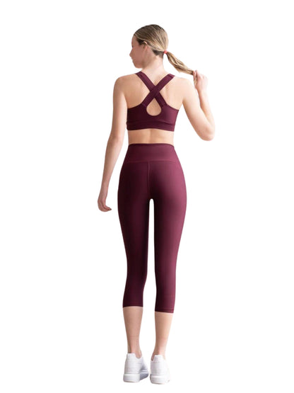 4312 Capri Leggings in Bordeaux