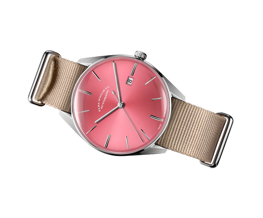 Elka Klokke - Roségull Mesh Reim - Elegant og Stilfull ⌚✨