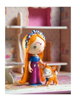 Tinyly Bluchka & Indie Haus