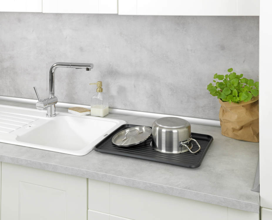 Geschirrabtropfer Amy mit Flaschenhalter