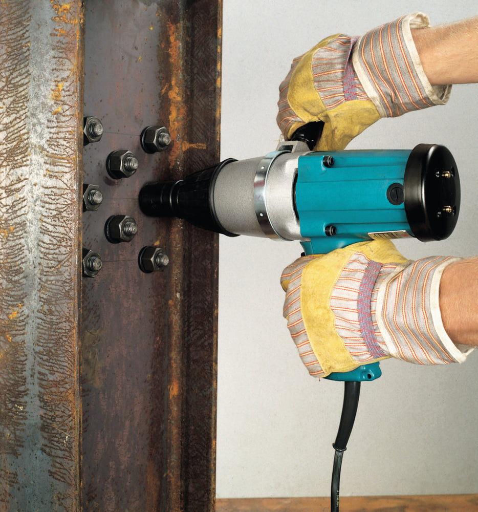 
          Elektrischer Schlagschrauber • 850 W
          6906
        