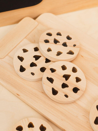 toy wooden cookies