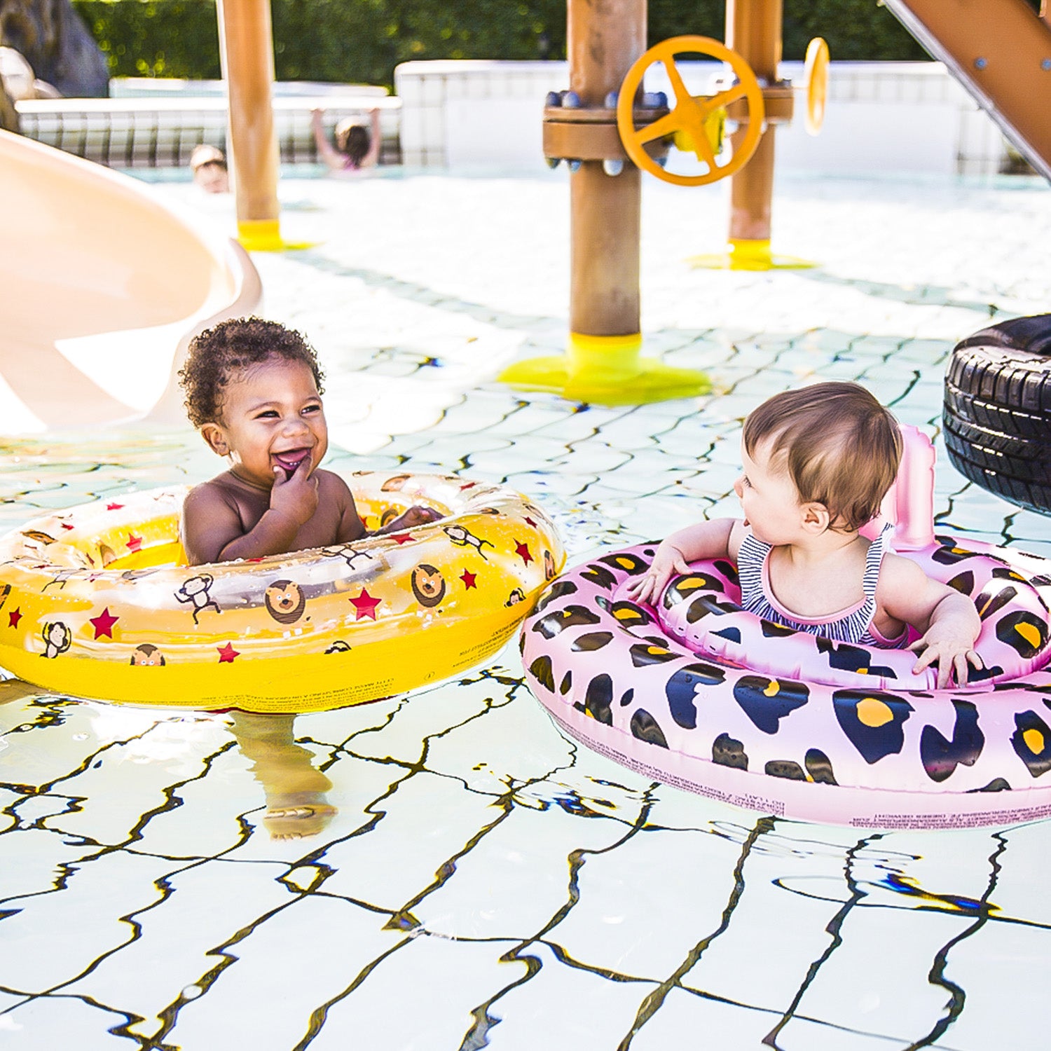 Swim Essentials | Baby-Schwimmsitz 0-1 Jahre | Rose Gold Leopard