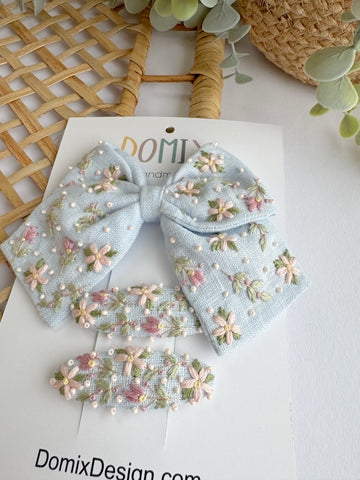 Embroidered Bloom Clips