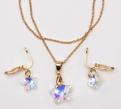 Halskette und Ohrringe