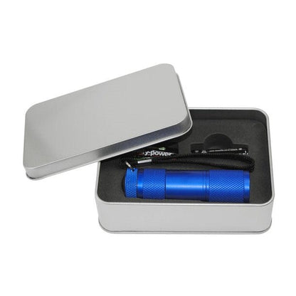 Torch IX LED-Taschenlampe – 9 LEDs, Inkl. Batterien & Metalldose