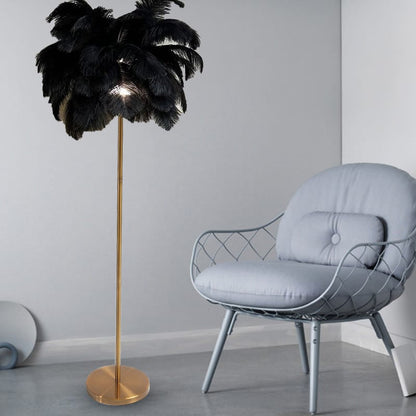 Straussenfeder-Stehlampe – 150 x 60 cm, mit echten Federn, glamourös & elegant