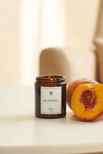 By Velcheva Duftkerze Bellini – 160 ml, Pfirsich, Rum & Vanille