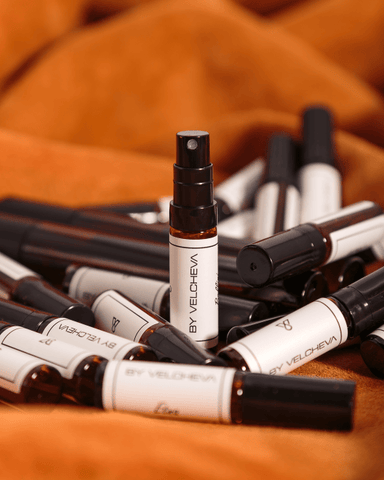 By Velcheva 24 Mini-Sprays – Luxus Duftproben Set für zuhause