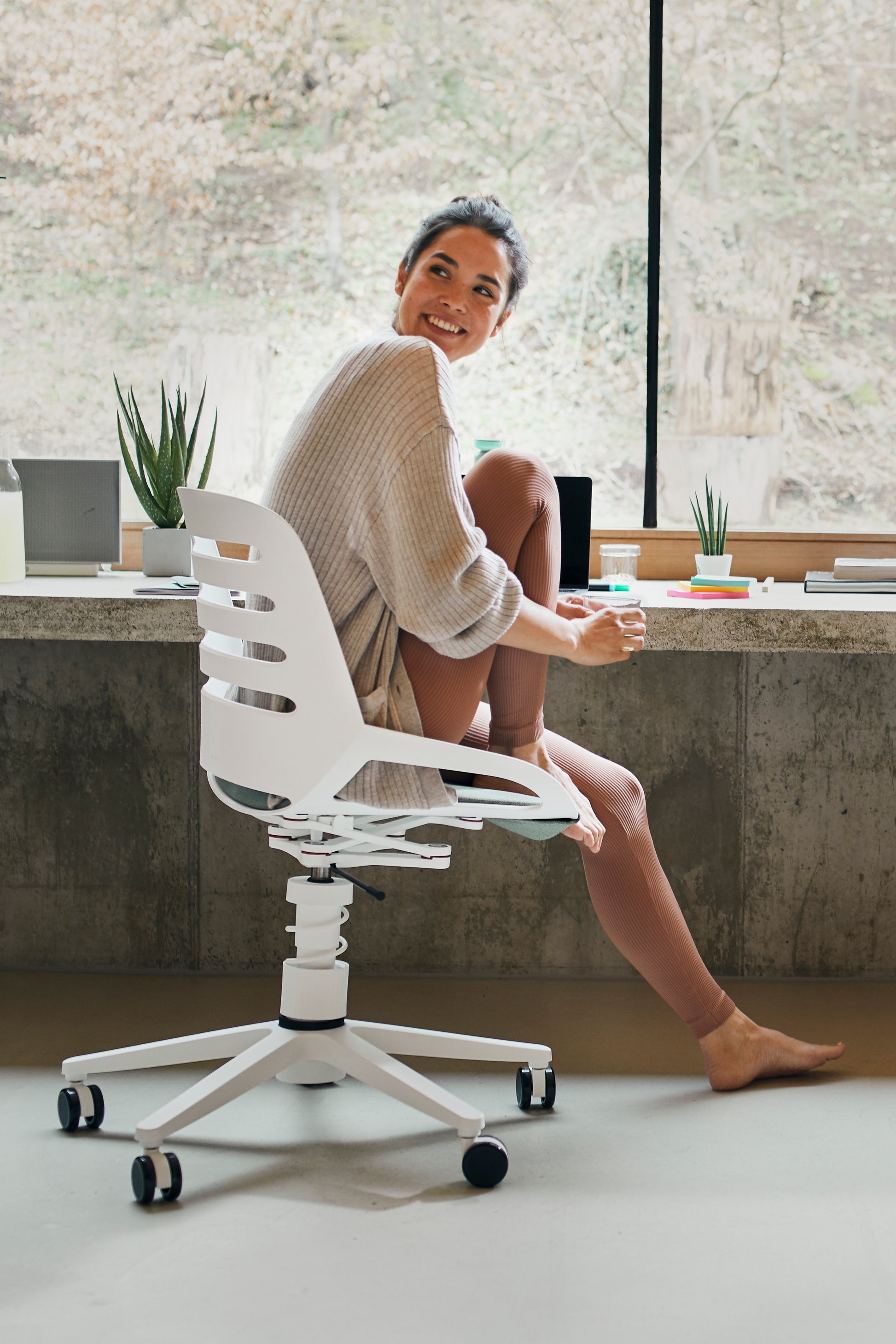 AERIS Bürodrehstuhl Numo Task 962WRSTWHCU6 gelb/weiss