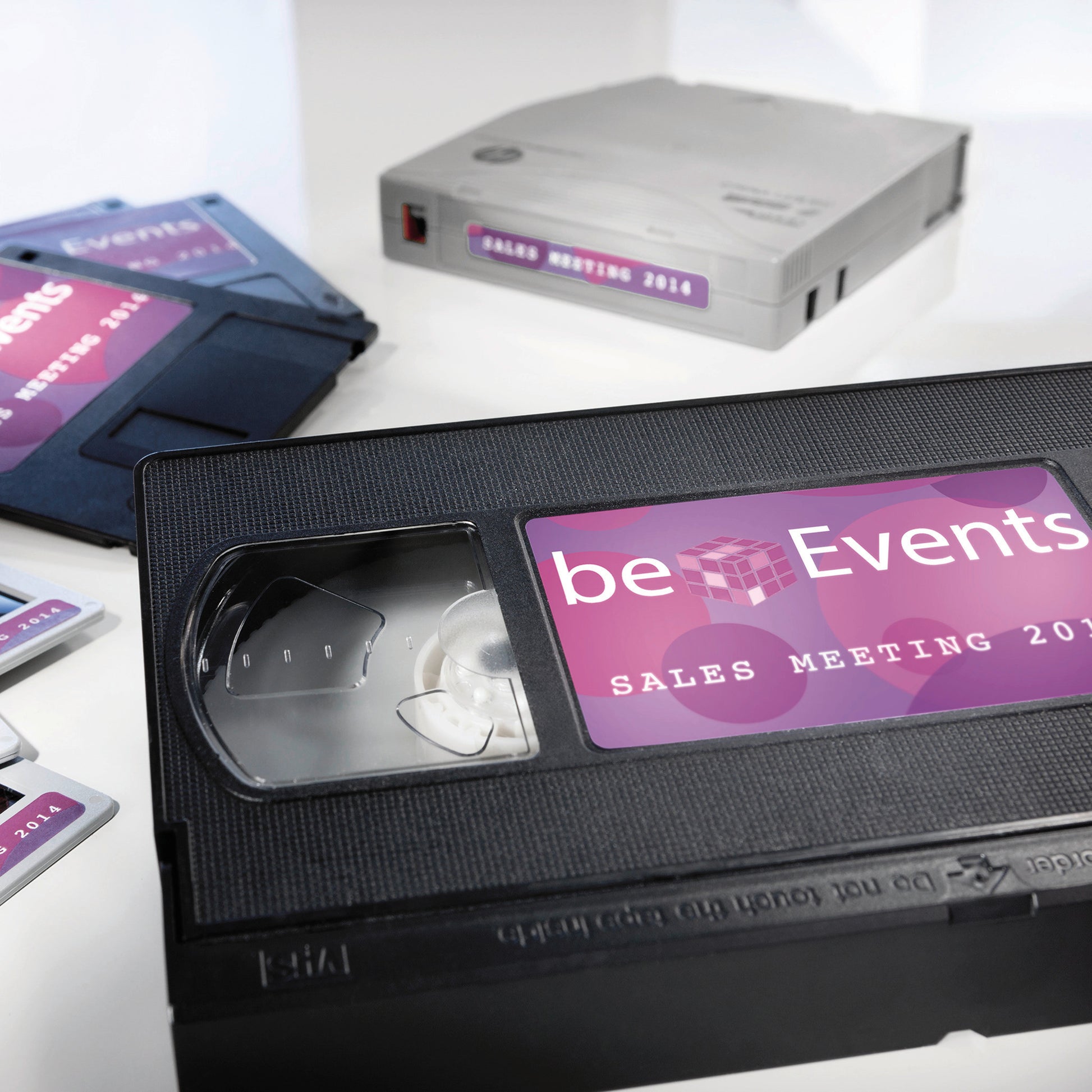 AVERY ZWECKFORM Video-Etiketten 78,7x46,6mm L4742REV-25 weiss,non-perm. 300Stk./25Bl.