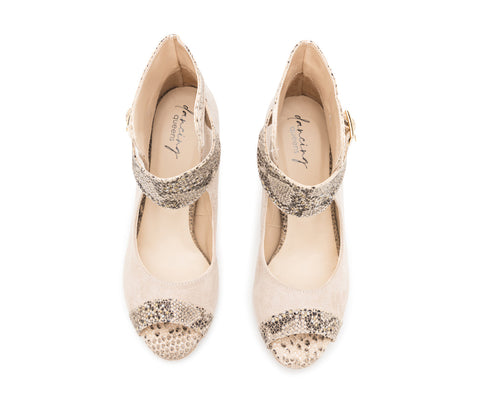 Magnet Essence Tanzschuhe in Beige Wildleder