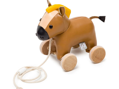 ZIEHTIER - KARL DAS PFERD