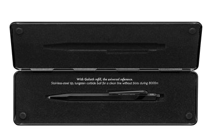 CARAN D'ACHE Kugelschreiber 849 Black Code 849.496 schwarz, mit Metalletui