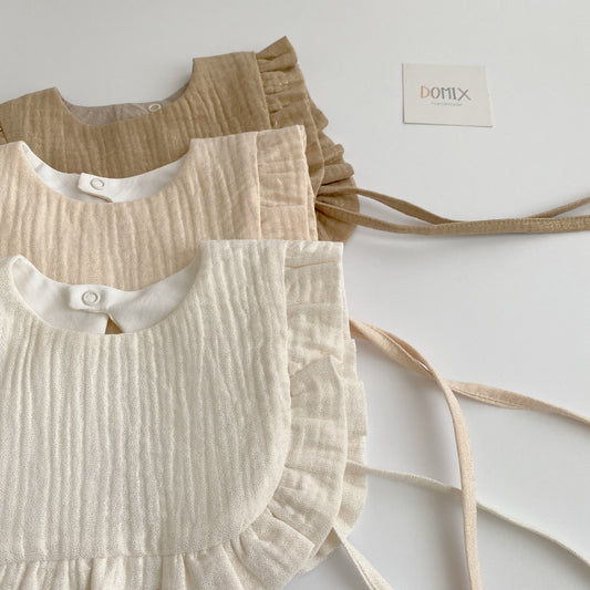 Shimmer Frill Bib