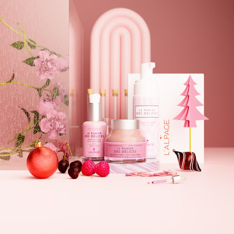 Set eller Gaveeske TRIO Krem Pleie Total + Serum Pleie Total + Rensemousse LE PANIER DES Délices